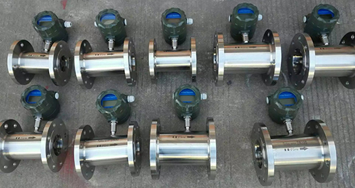 防爆液體渦輪流量計(jì)產(chǎn)品圖